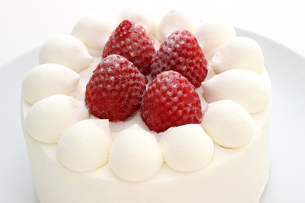 生クリームデコレーション 4号（Sweets Shop OZZY） | Cake.jp